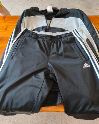 Tuta Adidas taglia L