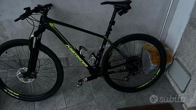 mountain bike MERIDA XT