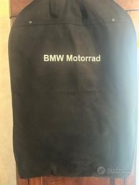 Giacca e pantalone BMW