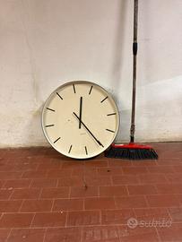 Orologio da parete Karlsson