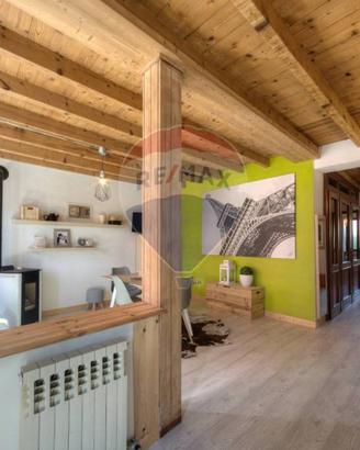 Villetta a schiera di 197 m² con 4 locali e box au