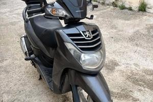 Peugeot LXR 200i
