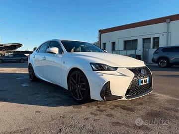 Lexus IS 350H