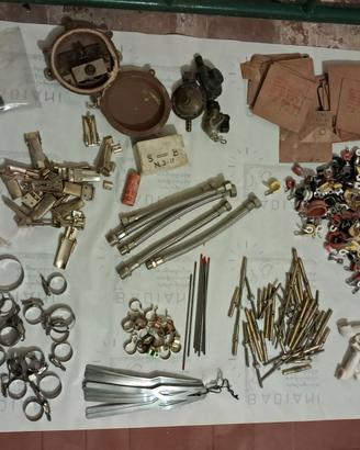 Fascette stringitubo, cerniere, minuteria scelta