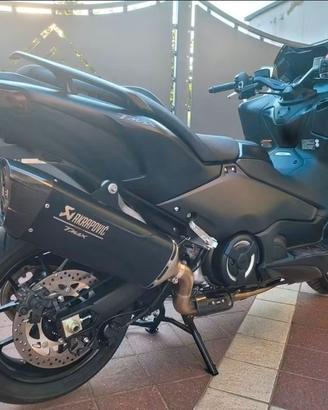 Tmax 560