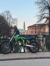 KX 125