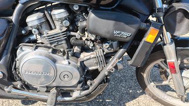 Honda VF 750 - 1988
