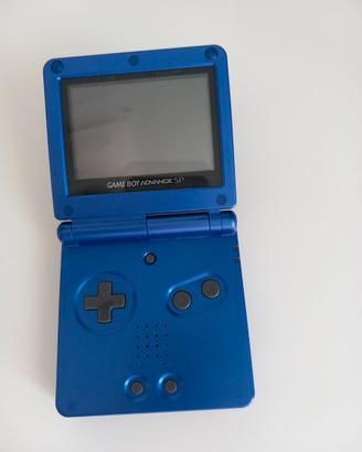 Game boy advance sp più caricatore e 2 giochi