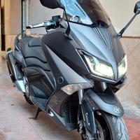 Yamaha T Max 530 - 2015 zero sinistri