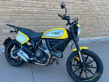 Ducati Scrambler Flat Track