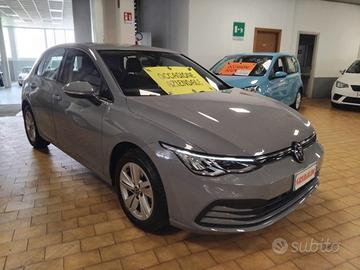 VOLKSWAGEN Golf 1.0 eTSI EVO Life DSG MHEV