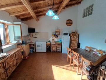 CASA INDIPENDENTE A OLEVANO ROMANO