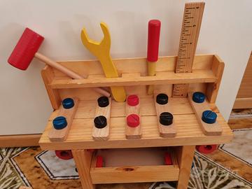 Gioco di legno: "piccolo falegname"