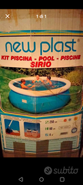 Piscina con pompa