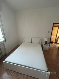 Letto matrimoniale e materasso ikea