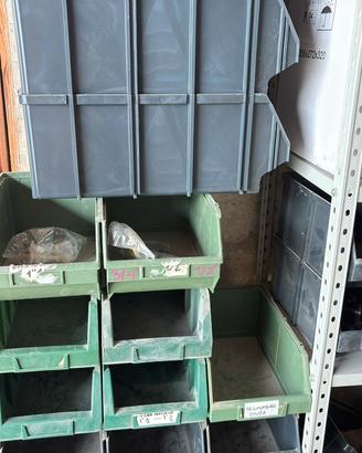 Contenitori in plastica varie misure