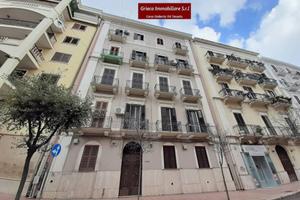 Corso Umberto ad. Via Cavallotti ampio trilocale