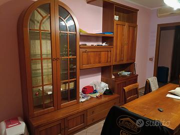 mobile con vetrinetta 