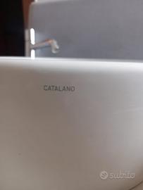 Lavandino da appoggio con miscelatore