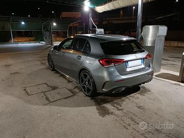 Mercedes benz a20d premium 4matic