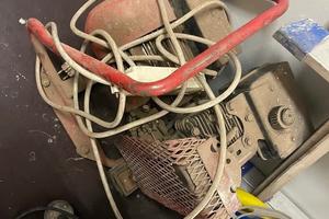 Attrezzatura falegnameria montaggi traslochi