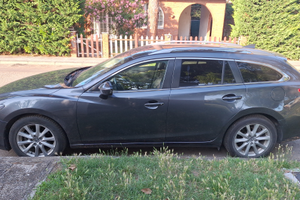 Madza 6 sw usata mai incidentata, nessuna problema