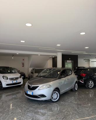Lancia Ypsilon 1.2 69 CV 5 porte GPL Ecochic Silve