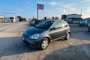 Toyota Yaris 1.0 3 porte Sol
