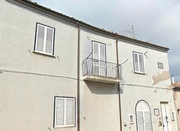 Stabile indipendente a Lacedonia (AV) - Ideale anc