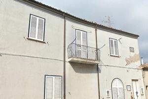Stabile indipendente a Lacedonia (AV) - Ideale anc