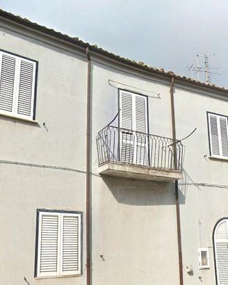 Stabile indipendente a Lacedonia (AV) - Ideale anc