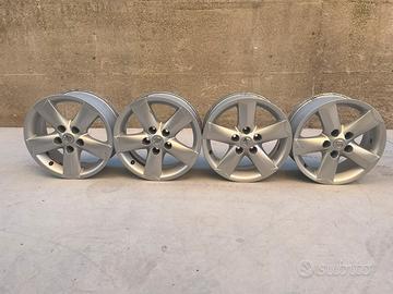 Cerchi in lega da 16 Nissan Qashqai oroginali