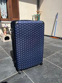 Valigia rigida XL Carpisa – come nuova (mai usata)