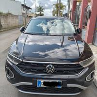 T-Roc 2.0 Edition Plus 115cv, perfetta in tutto.