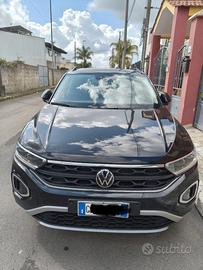 T-Roc 2.0 Edition Plus 115cv, perfetta in tutto.