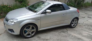 OPEL Tigra TwinTop cabrio - 2005
