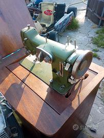 Macchina da cucire Browning d'epoca