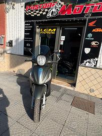 Piaggio Beverly 300 i.e.