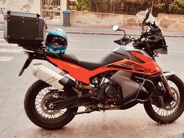 KTM 890 Adventure