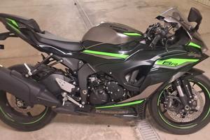 kawasaki NINJA ZX 6R pari al nuovo