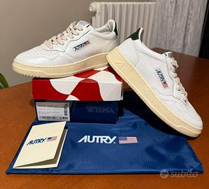 Scarpe Autry donna