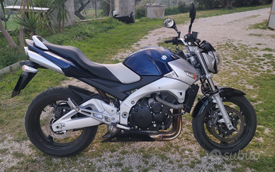 Suzuki GSR 600 - 5600km