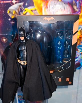 Action Figure Batman Begins Beast Kingdom DAH-118
