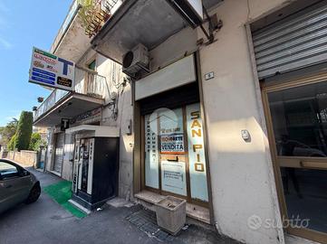 NEGOZIO A CASSINO