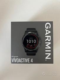 Garmin Vívoactive 4 GPS Smartwatch Usato