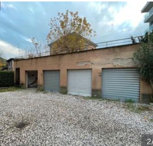 Garage in via Fontana 12 Modena