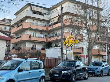 Rif.CM003- appartamento quadrilocale