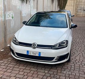 Golf 7 1.6 Tdi 110cv TETTO APRIBILE