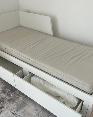 Letto FLEKKE BIANCO come nuovo