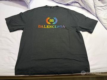 T-shirt Balenciaga